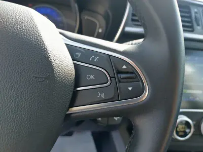 Usado Renault Kadjar Techno 115 CV (84 kW) 2022 Blanco SUV