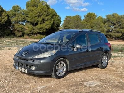 Usado Peugeot 207 Sport 110 CV (80 kW) 2009 Gris Familiar