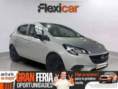 Usado Opel Corsa Selective 90 CV (66 kW) 2018 Gris / plata Berlina