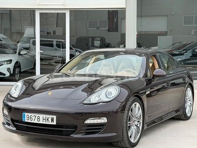 Usado Porsche Panamera Platinum Edition 250 CV (183 kW) 2013 Violeta / lila Berlina