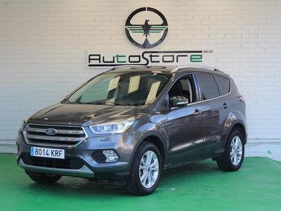 Usado Ford Kuga Titanium 150 CV (110 kW) 2018 Gris SUV