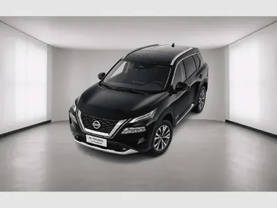 Usado Nissan X-Trail 207 CV (152 kW) 2023 Negro SUV