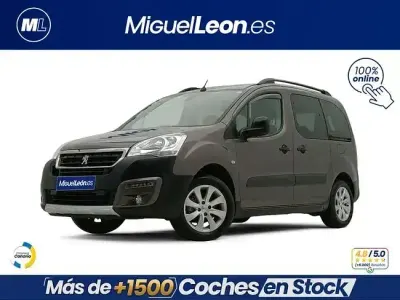 Usado Peugeot Partner Tepee Outdoor 110 CV (80 kW) 2018 Gris Monovolumen
