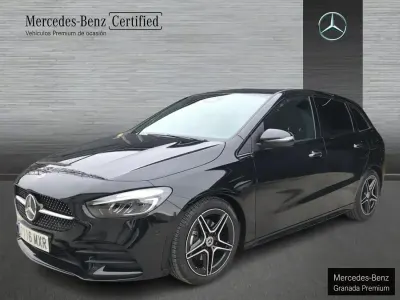 Begagnad Mercedes A200 150 HK (110 kW) 2025 Svart Minibuss