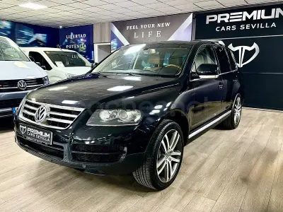 Usado VW Touareg 225 CV (165 kW) 2006 Negro SUV