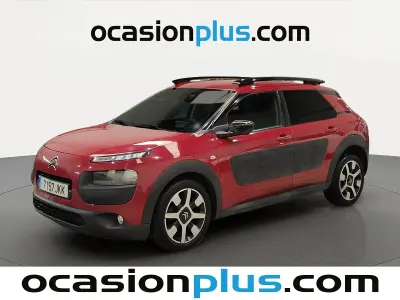Usado Citroën C4 Cactus Feel 100 CV (73 kW) 2015 Rojo Utilitario