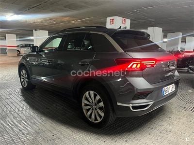 Begagnad VW T-Roc Advance 110 HK (80 kW) 2021 Grå SUV
