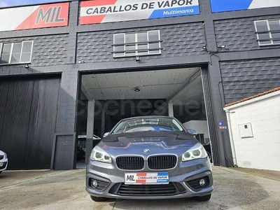 Gris / plata Usado 2015 BMW 218 Familiar | 13.990 € (Caro)