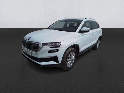 Usado Skoda Karoq Ambition 150 CV (110 kW) 2022 Blanco SUV