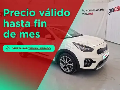 Usado Kia Niro 141 CV (103 kW) 2022 Blanco SUV