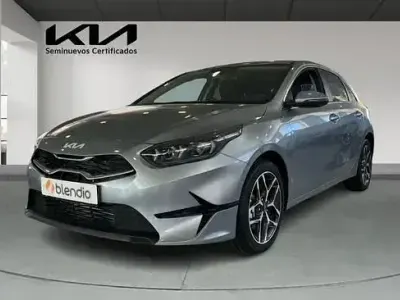 Nuevo Kia Ceed 140 CV (102 kW) 2026 Gris Utilitario