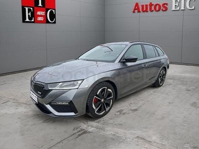 Usado Skoda Octavia RS 200 CV (147 kW) 2023 Gris / plata Familiar