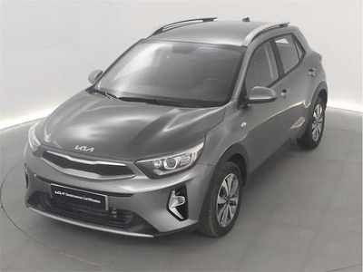 Usado Kia Stonic 100 HP (73 kW) 2025 Cinzento SUV