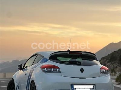 Usado Renault Mégane Trophy 275 CV (202 kW) 2014 Blanco Coupe