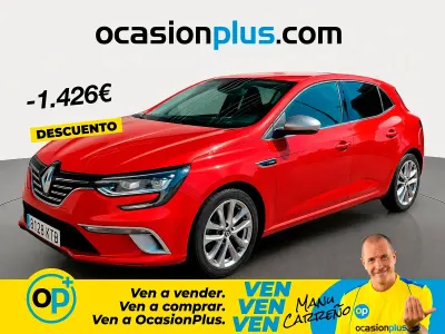Usado Renault Mégane GT Line GT-Line 140 CV (102 kW) 2019 Rojo Berlina