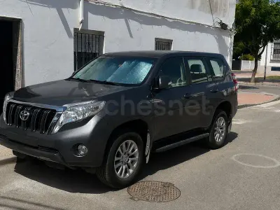 Usado Toyota Land Cruiser 177 CV (130 kW) 2016 Gris / plata SUV