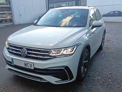 Usado VW Tiguan R-line 150 CV (110 kW) 2022 Blanco SUV
