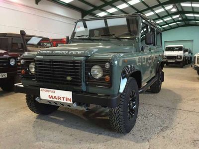 Usado Land Rover Defender 122 CV (89 kW) 2013 Verde SUV
