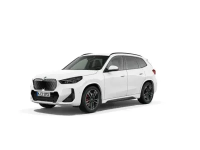 Usado BMW iX1 Comfort Edition 150 kW (204 CV) 2025 Blanco SUV