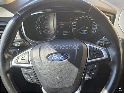 Usado Ford Mondeo Vignale 180 CV (132 kW) 2018 Blanco Berlina