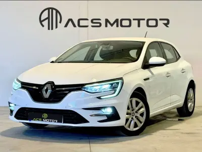 Usado Renault Mégane Equilibre 116 CV (85 kW) 2023 Blanco Utilitario