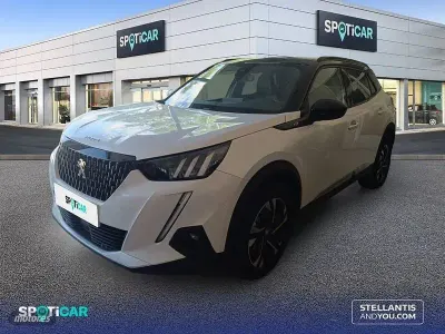 Usado Peugeot 2008 GT 130 CV (95 kW) 2021 Blanco SUV