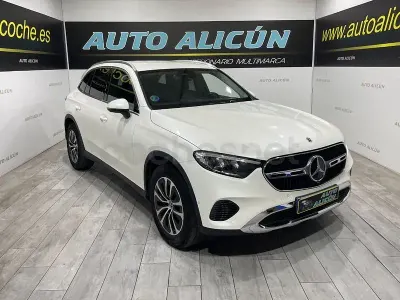 Usado Mercedes GLC220 194 CV (142 kW) 2023 Blanco SUV