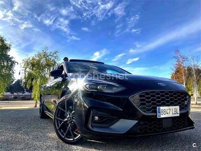 Begagnad Ford Focus ST 280 HK (205 kW) 2019 Svart Sedan