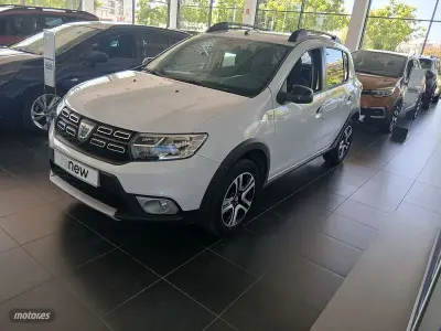 Usado Dacia Sandero 90 CV (66 kW) 2018 Blanco Berlina