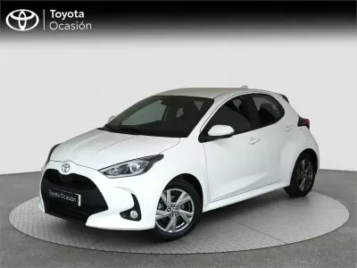 Brugt Toyota Yaris Hybrid Active 116 HK (85 kW) 2024 Hvid MPV
