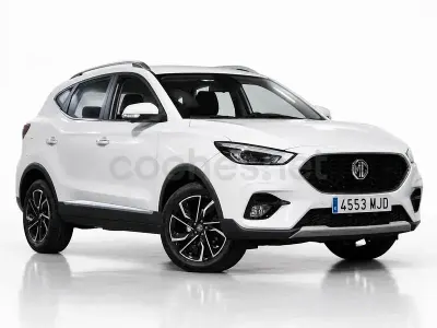 Usado MG ZS Luxury 111 CV (81 kW) 2023 Blanco SUV