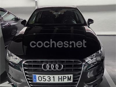 Usado Audi A3 Attraction 105 CV (77 kW) 2013 Negro Berlina