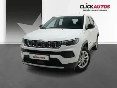 Usado Jeep Compass Altitude 130 CV (95 kW) 2025 Blanco SUV