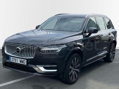 Käytetty Volvo XC90 Plus 235 HP (172 kW) 2023 Harmaa Katumaasturi