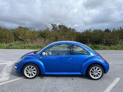 Occasion VW New Beetle 105 ch (77 kW) 2005 Bleue Citadine