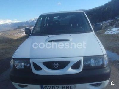 Usado Nissan Terrano 100 CV (73 kW) 2000 Blanco SUV