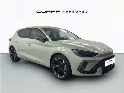 Usado Cupra Leon 150 CV (110 kW) 2025 Verde Berlina