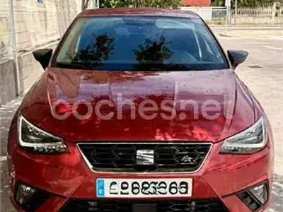 Usado Seat Ibiza FR 115 CV (84 kW) 2018 Rojo Utilitario