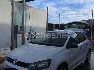 Usado VW Polo Advance 60 CV (44 kW) 2013 Blanco Utilitario