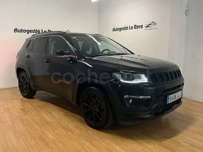 Usado Jeep Compass 150 CV (110 kW) 2020 Negro SUV