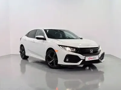 Usado Honda Civic Elegance 126 CV (92 kW) 2020 Blanco Berlina