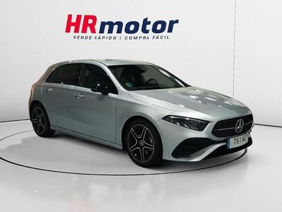 Nuevo Mercedes A180 AMG line 137 CV (100 kW) 2025 Gris Utilitario