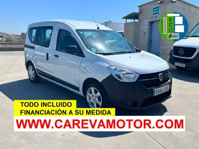 Usado Dacia Dokker Essentiel 110 CV (80 kW) 2021 Blanco Monovolumen