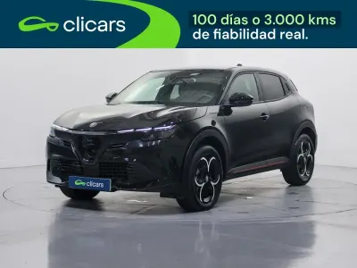 Usado Alfa Romeo GT Junior Edizione Speciale 136 CV (100 kW) 2024 Negro SUV