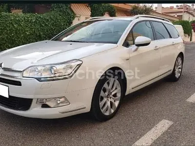 Usado Citroën C5 XTR 180 CV (132 kW) 2016 Blanco Familiar