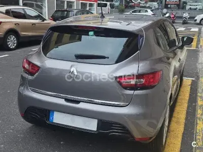 Begagnad Renault Clio IV LIMITED 75 HK (55 kW) 2016 Grå Sedan
