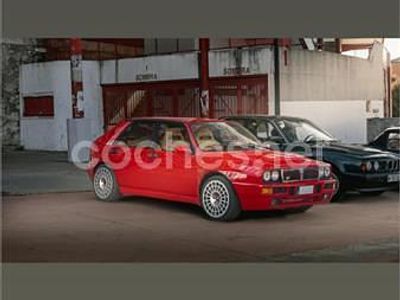 Usado Lancia Delta 200 CV (147 kW) 1991 Rojo Utilitario