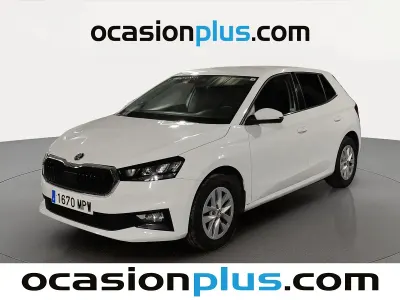 Usado Skoda Fabia Selection 95 CV (69 kW) 2024 Blanco Utilitario