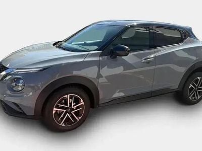 Usado Nissan Juke N-Connecta 114 CV (83 kW) 2024 Katana grey black metalizado SUV