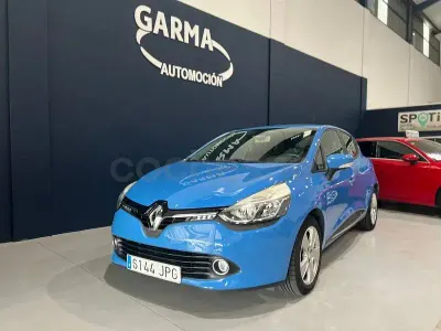 Usado Renault Clio IV Dynamique 95 CV (69 kW) 2016 Azul Berlina